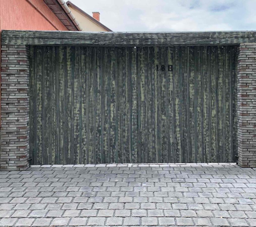 Resident Wellness Vendeghaz Bekescsaba Lejlighed Eksteriør billede